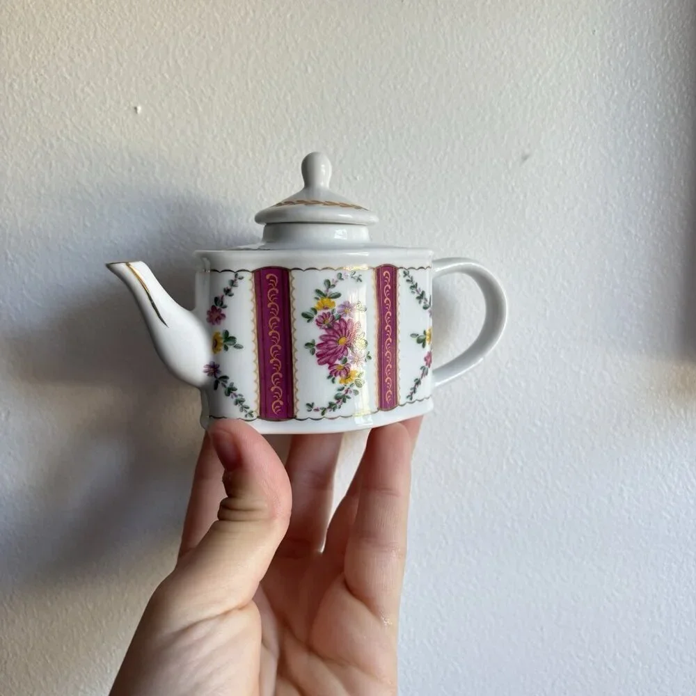 Vintage Bone‎ China Small White Pink Floral Tea Pot Gold Strips Doll